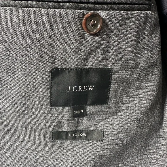 J. Crew Ludlow Traveler Slim Fit Suit Jacket Men 38S Gray Tollegno Italian wool